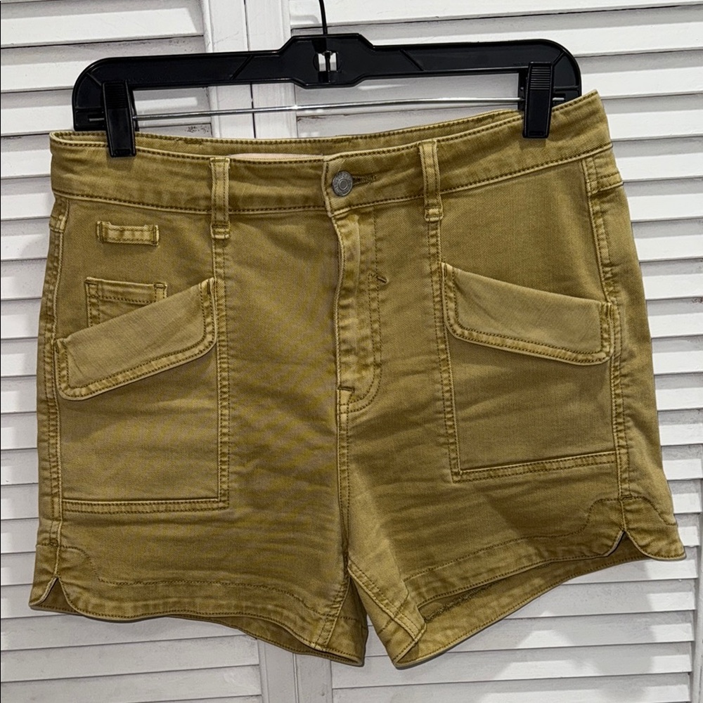 Anthropologie Mustard Cargo Shorts Pilcro